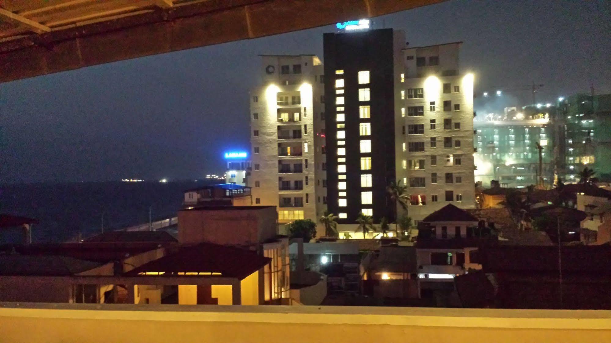 Hotel Palmyrah Residencies à Colombo Extérieur photo